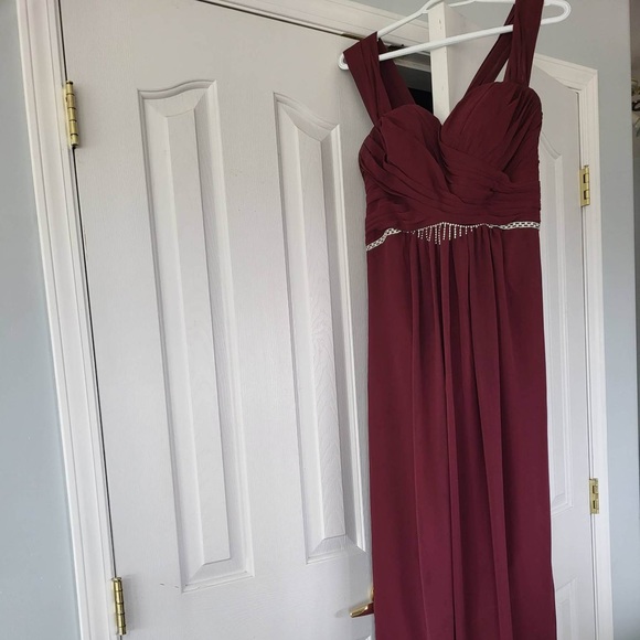 Prom dress - Picture 1 of 5